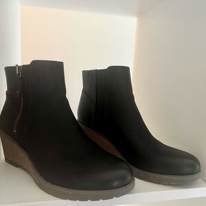 Dr. Scholl's Black Ankle Booties with Wedge